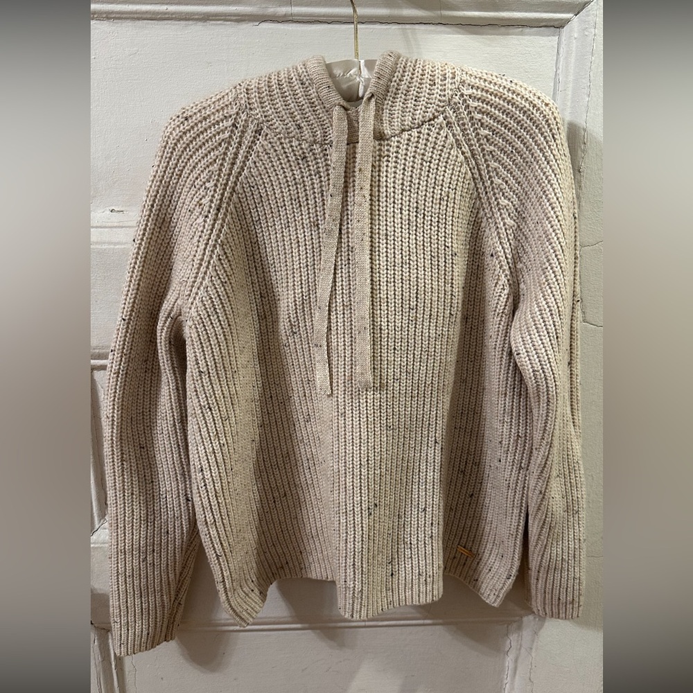 NWOT Calvin Klein women’s hooded sweater